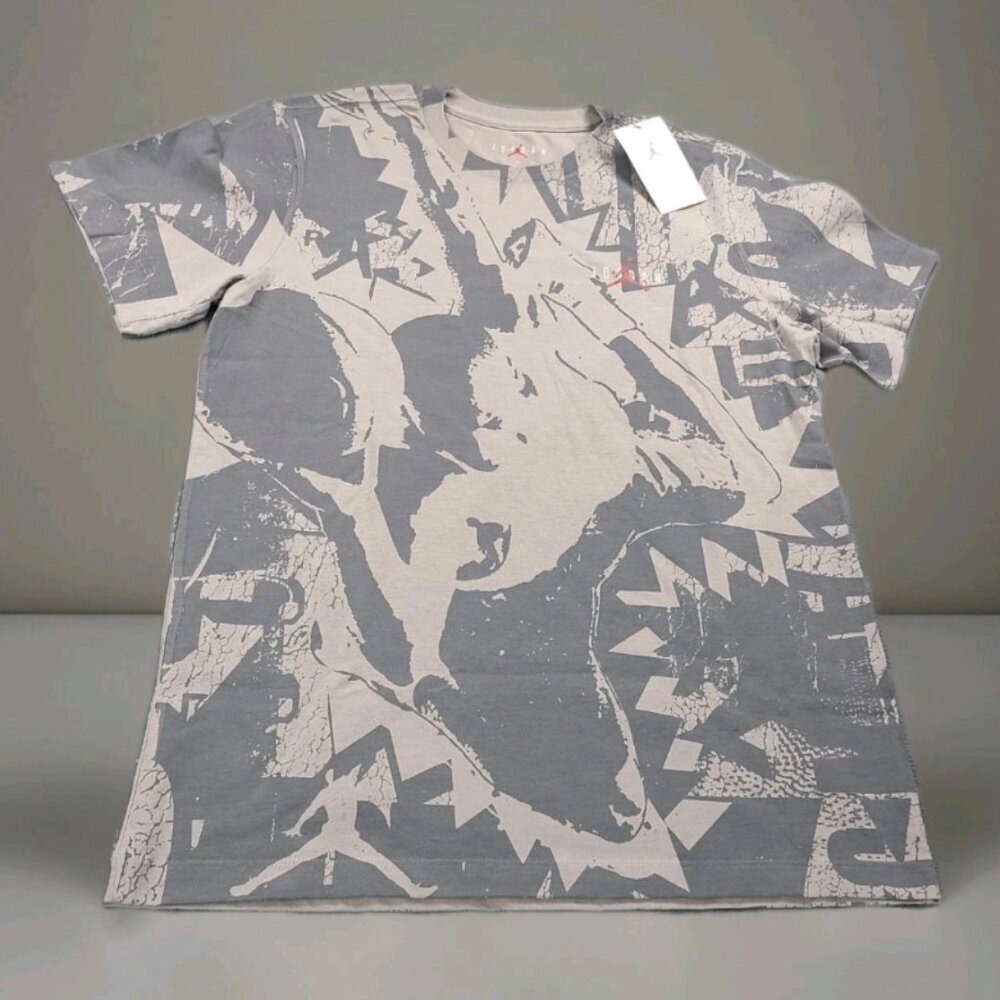 NWT Jordan Jump Men's Crewneck Gray T-Shirt